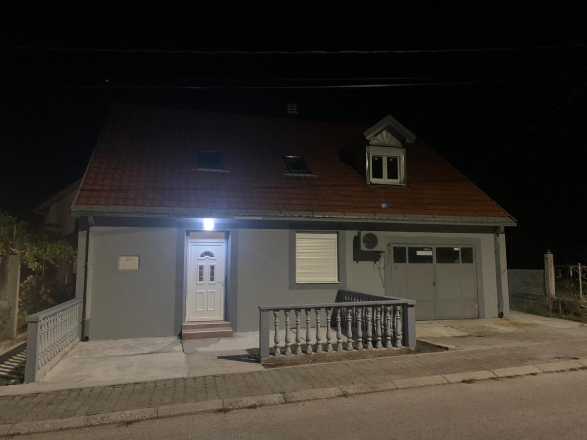 Apartmani Vucinic Cetinje Luaran gambar